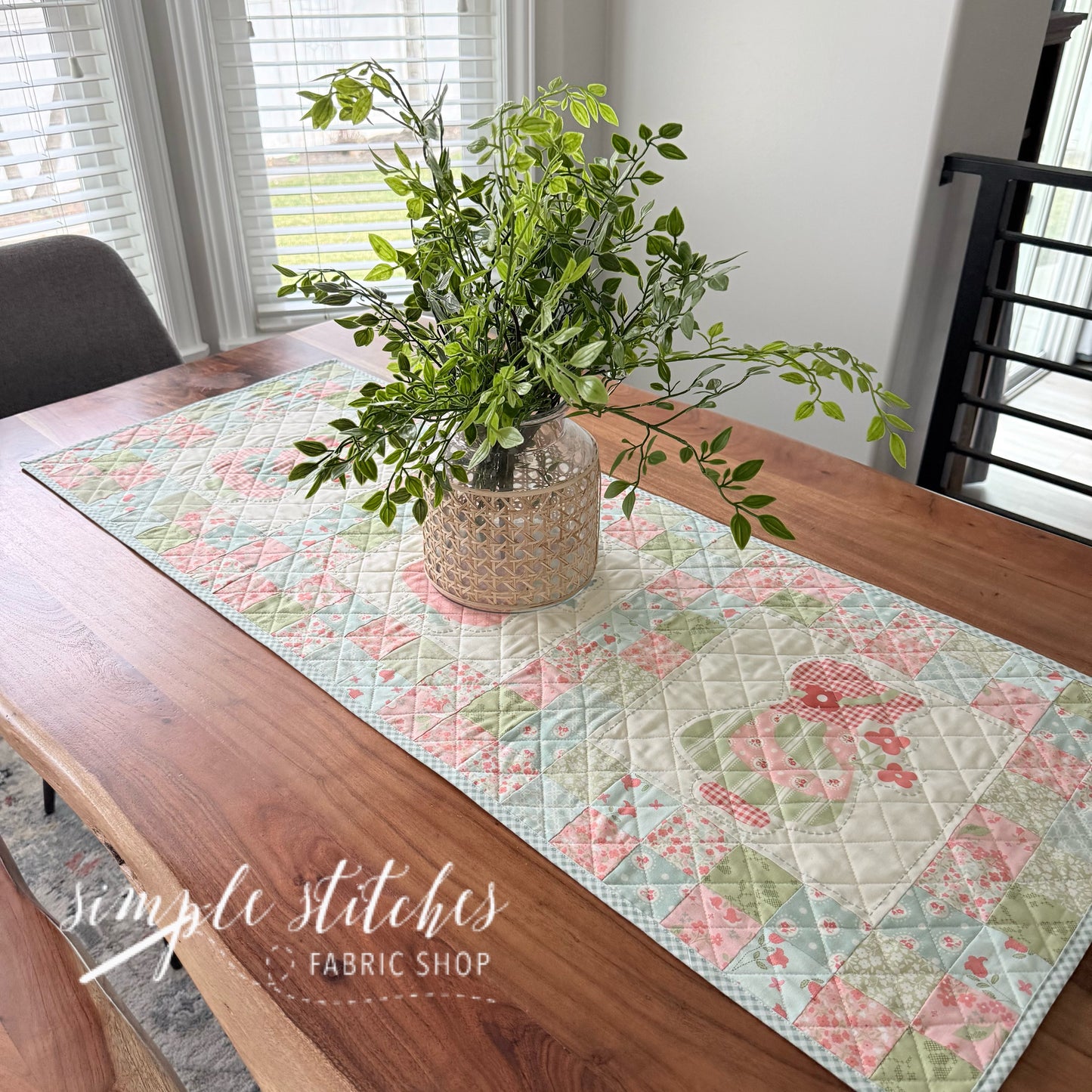 Bloom & Grow Runner Pattern