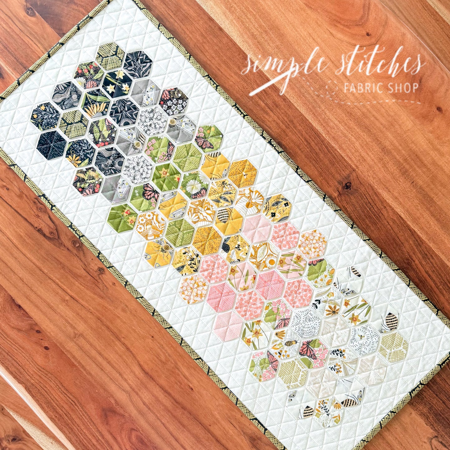 Hexie Charm Runner
