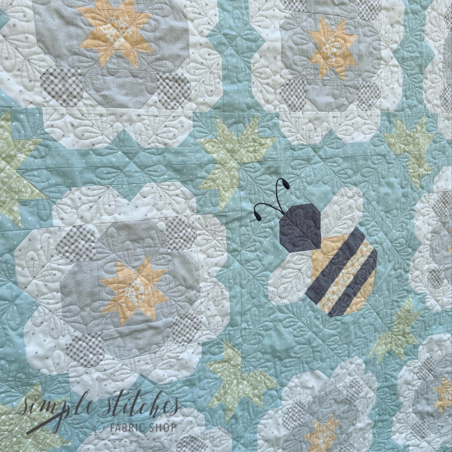 Starlit Daisies Quilt Pattern