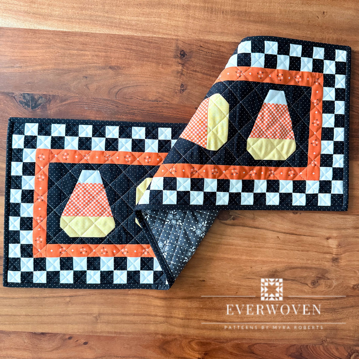 Candy Corn Season Runner & Pillow Pattern