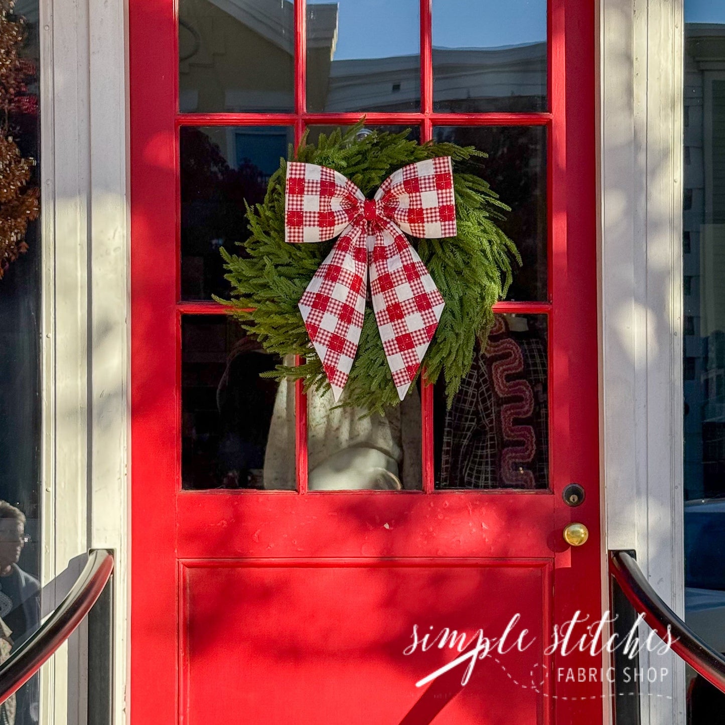 Vintage Charm Bow Pattern