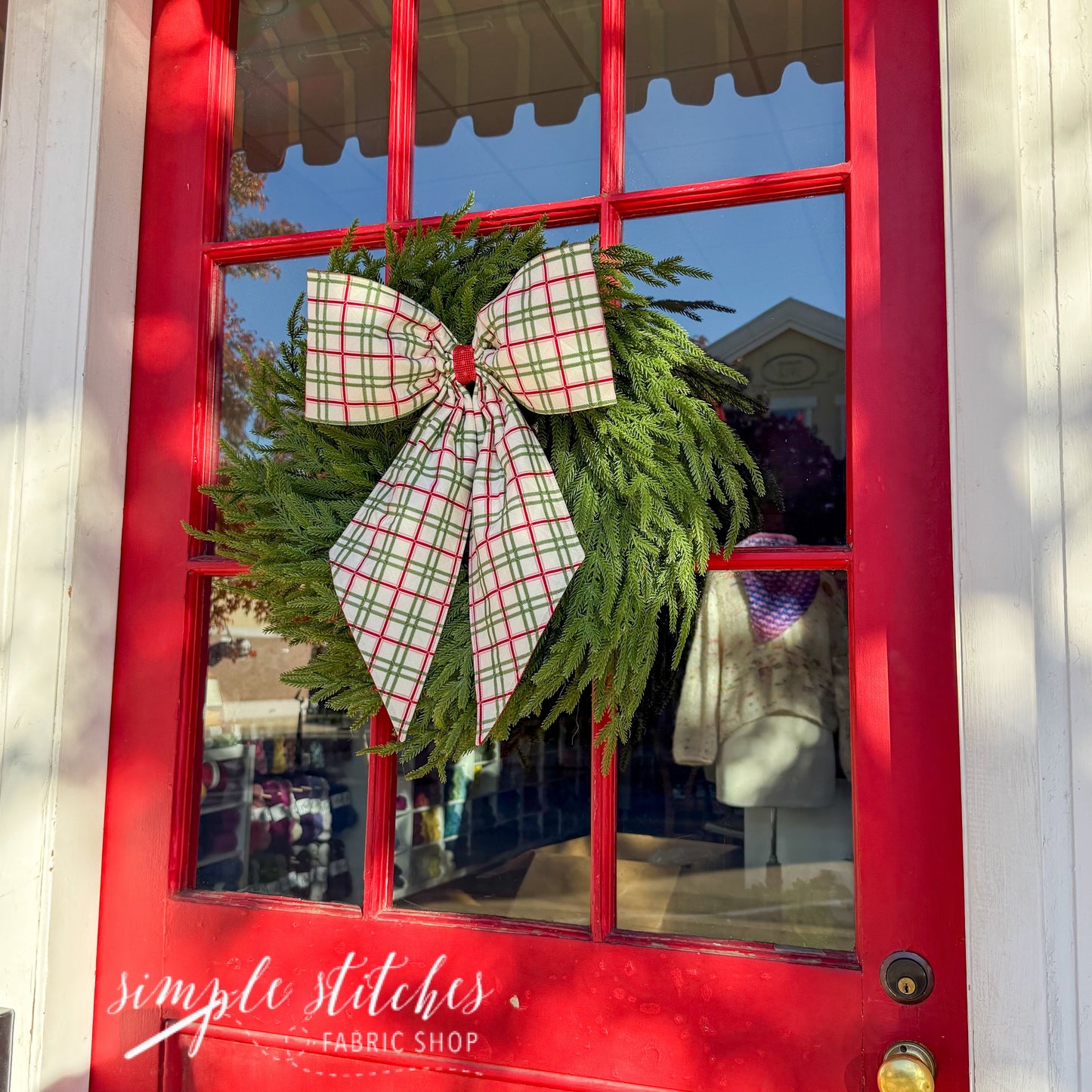 Vintage Charm Bow Pattern