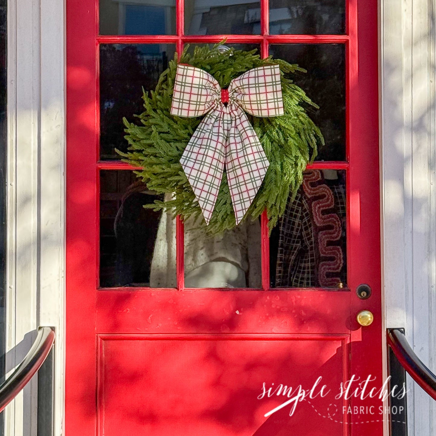 Vintage Charm Bow Pattern